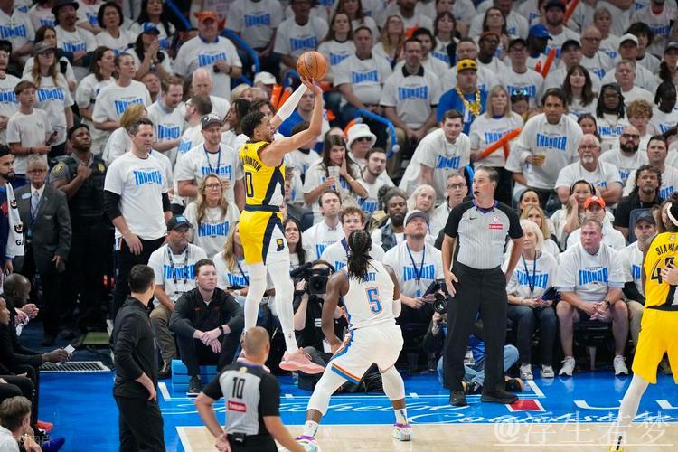 6月9日总决赛：雷霆对阵步行者 哈利伯顿精彩表现